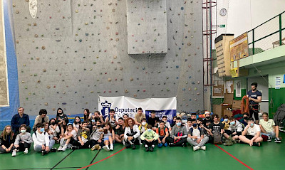 ESCALADA EN LA ESCUELA