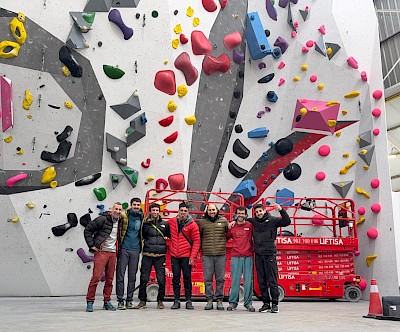 CURSO EQUIPADOR DE PARAESCALADA CURSO EQUIPADOR DE PARAESCALADA
